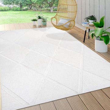 Salines Diamond Trellis Indoor/outdoor Area Rug